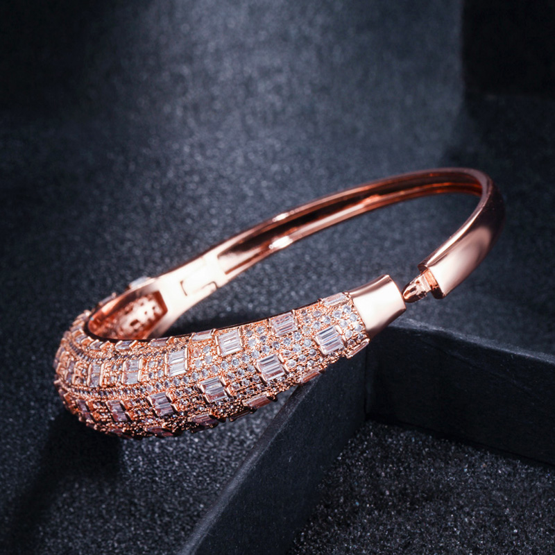 Pera lüks Dubai altın rengi pa - Men'S Accessories Dubai incelemesi ve fiyatı